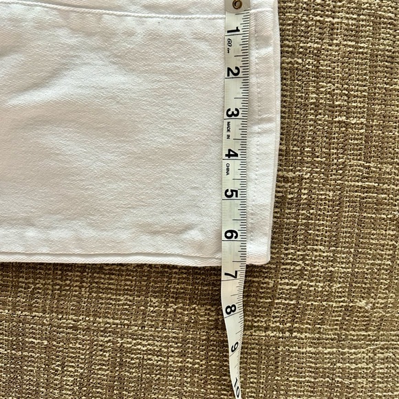 KUT from the Kloth Katy Boyfriend White Mid Rise Denim Jeans Size 6-NWOT - Picture 6 of 10